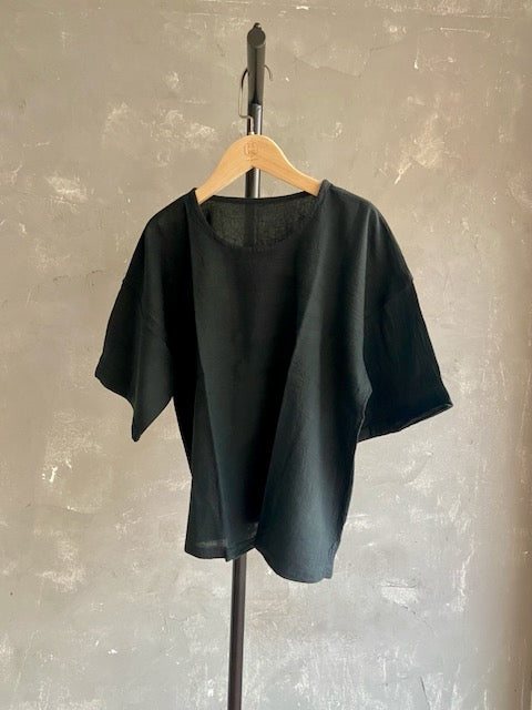 Hand Dyed Short Top in Black