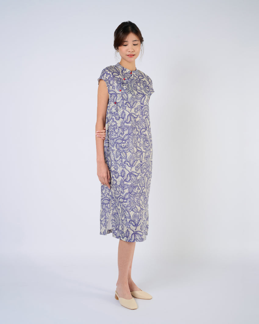 Cap Sleeve Cheongsam Dress in Purple Lace