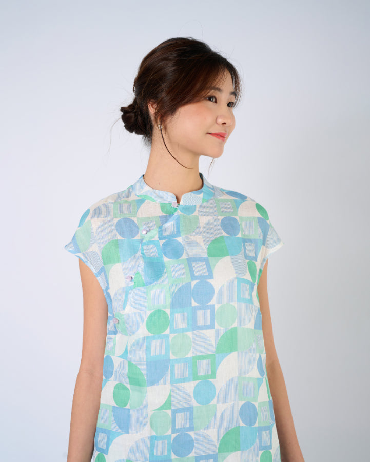 Cap Sleeve Linen Cheongsam Dress in Green Geometric