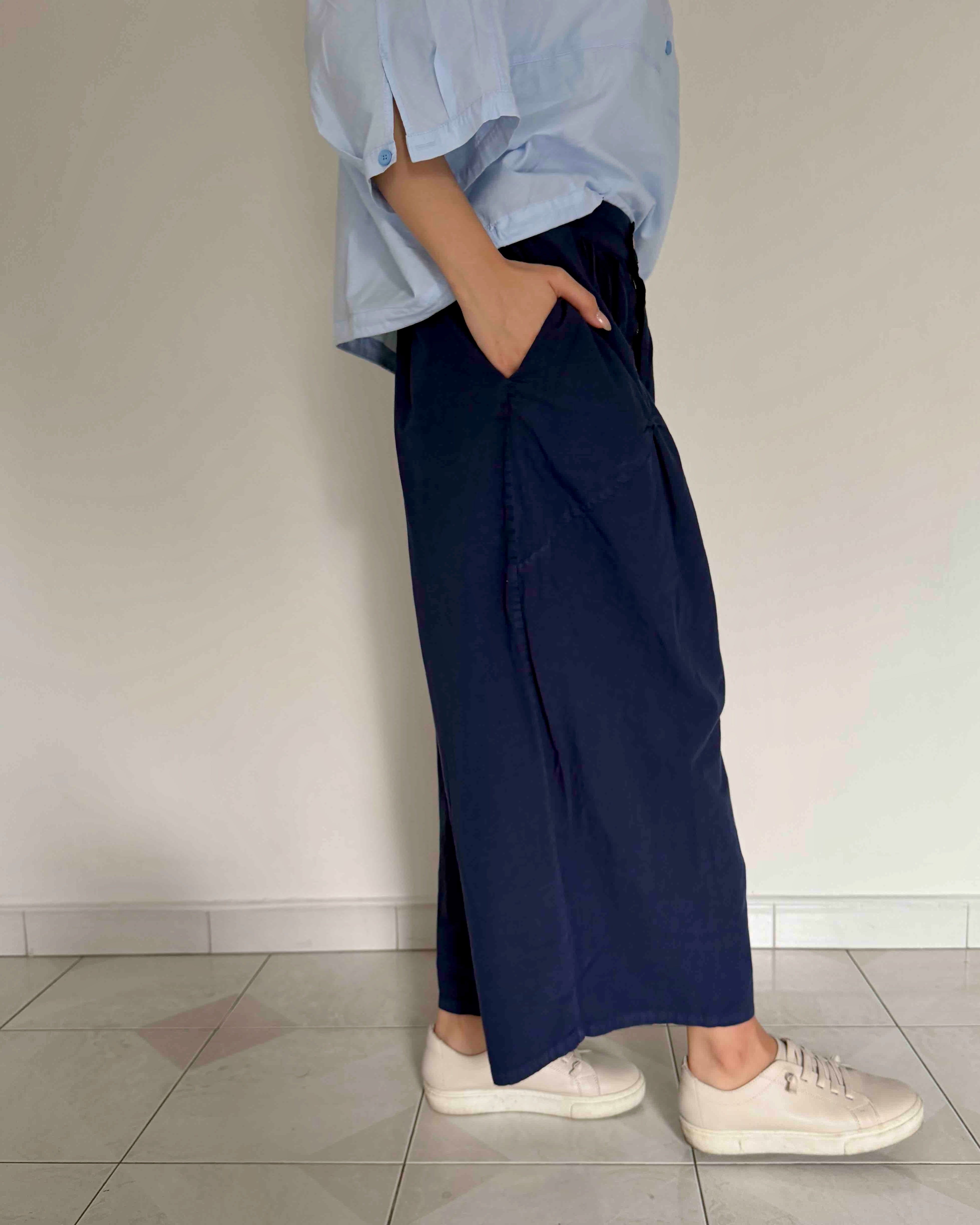 Cotton Wide-leg Pants in Navy Blue