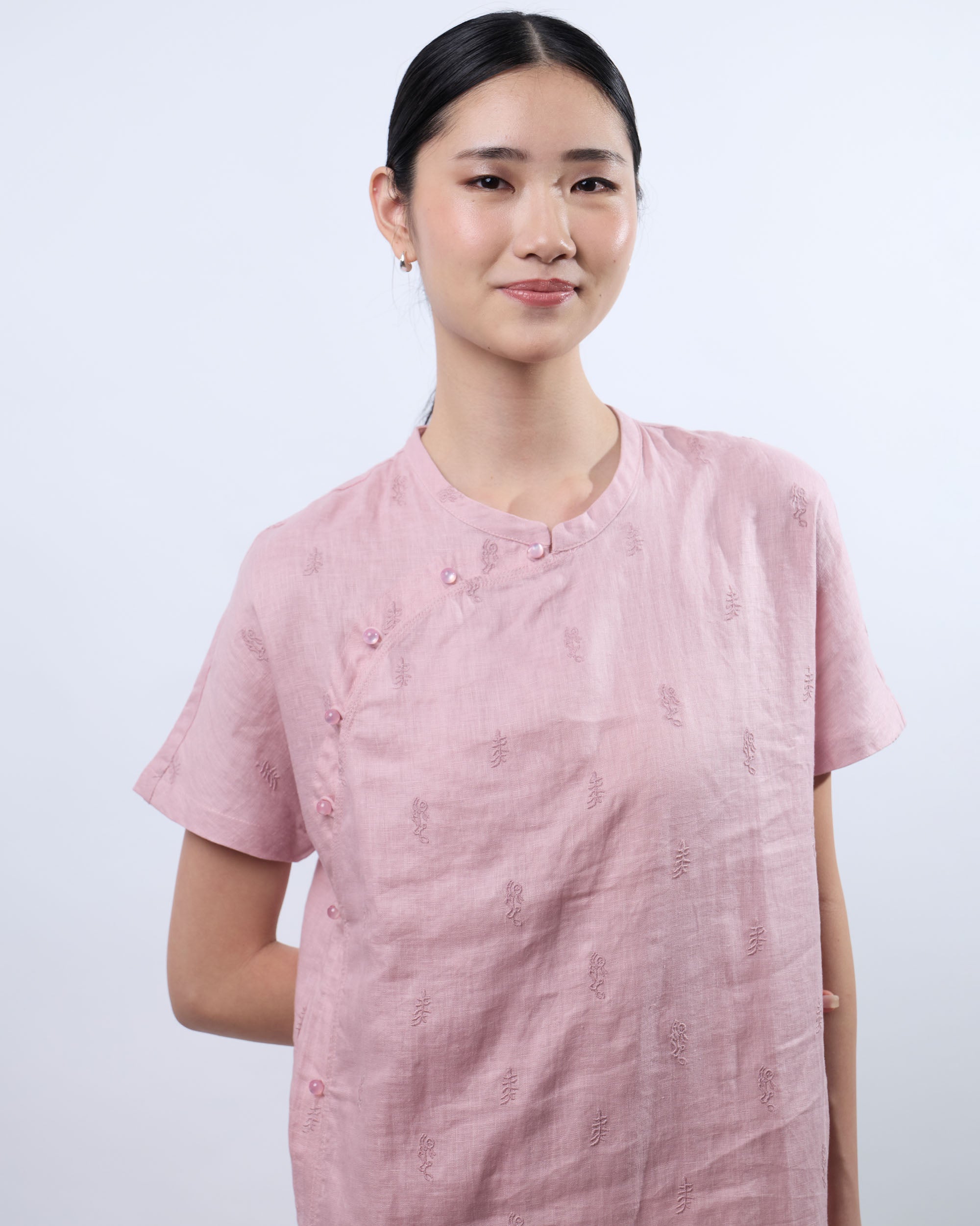 Embroidered Minimalist Cheongsam Dress in Pink