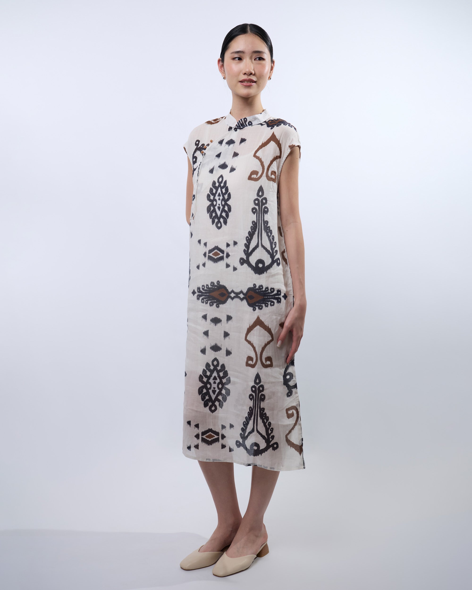 Cap Sleeve Cheongsam Dress in Oracle Prints