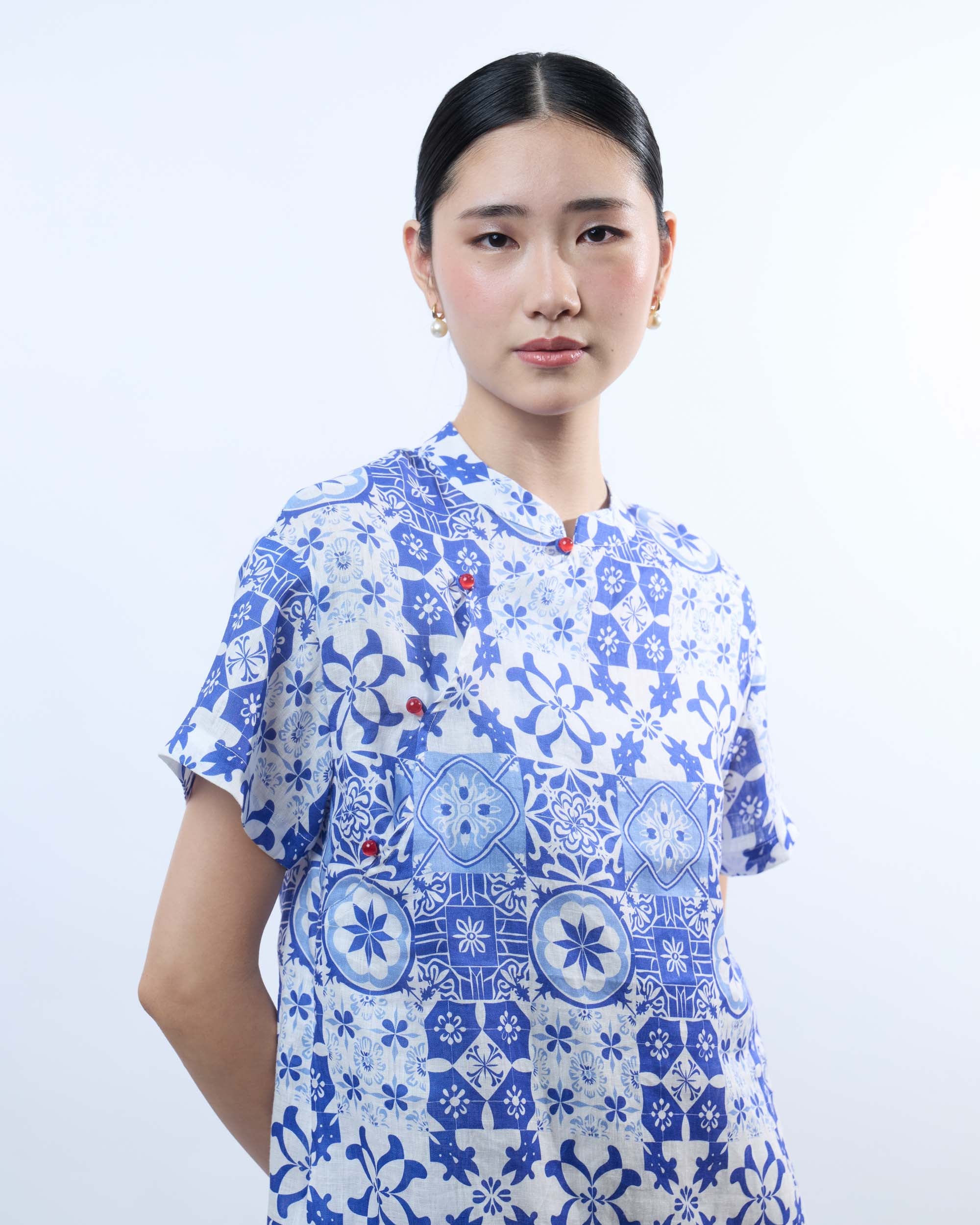 Short Sleeve Cheongsam Qipao Dress in Blue Tiles