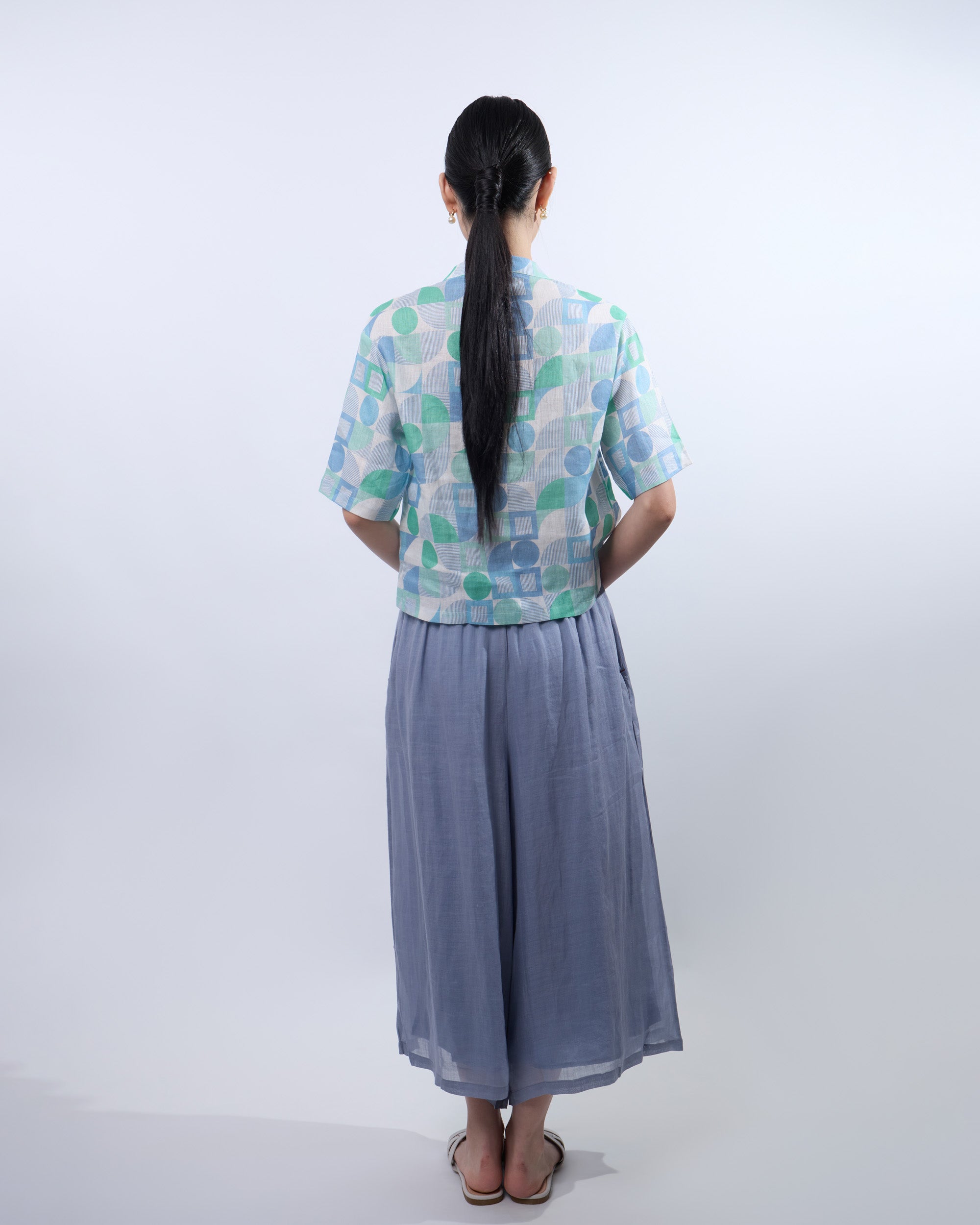 Short Sleeve Linen Cheongsam Qipao Top in Green Geometric