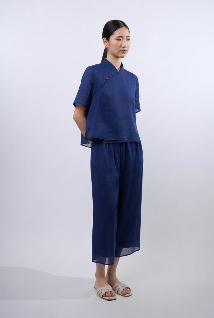 Short Sleeve Ramie Cheongsam Top in Dark Blue