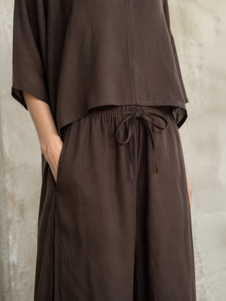 V-neck Ramie Long Top in Dark Brown