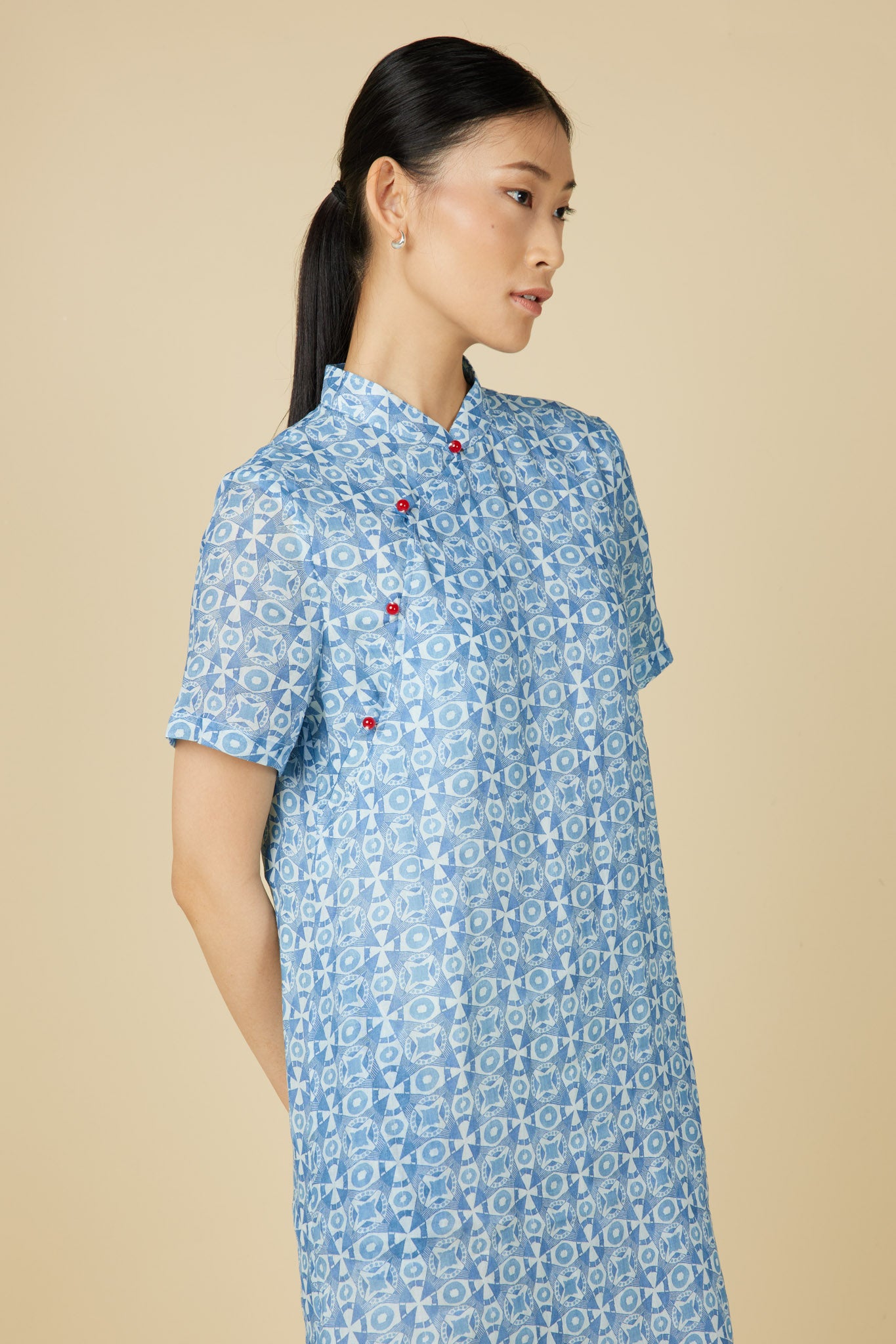 Short Sleeve Cheongsam Dress - Geometric