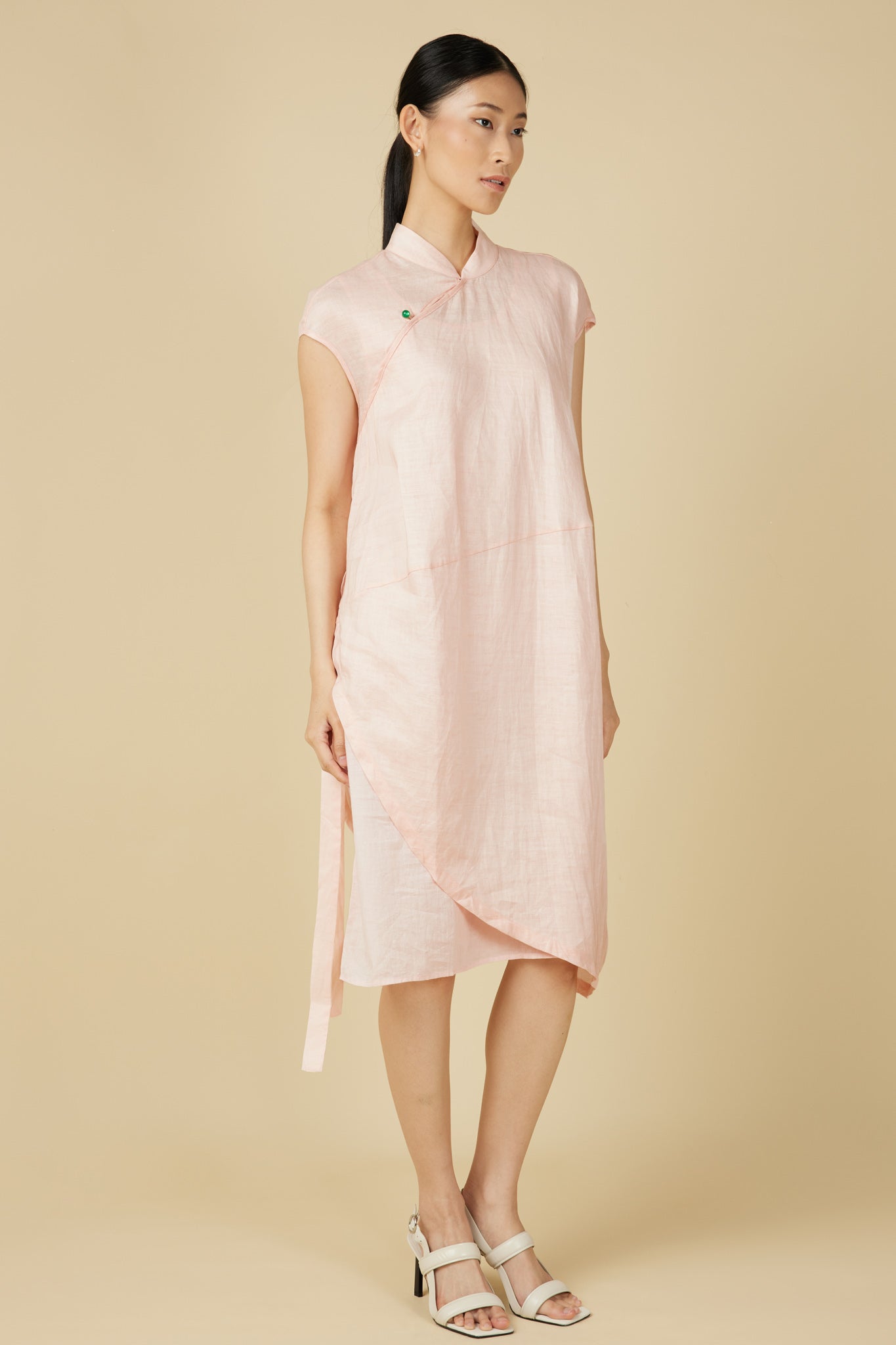 Cheongsam Cocoon Dress in Light Pink