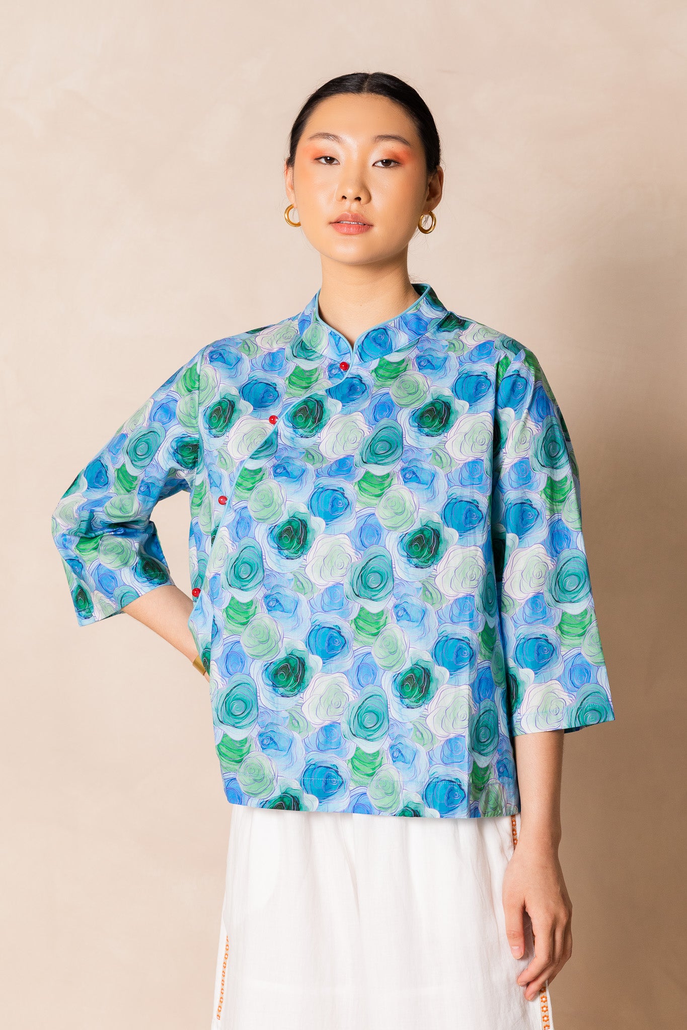 Watercolour Blue Rose Print 3/4 Sleeve Cheongsam Top