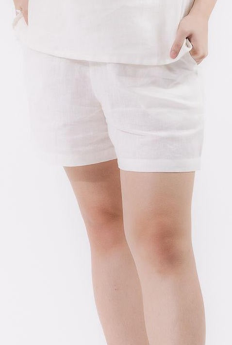 Linen Relaxed Shorts in White