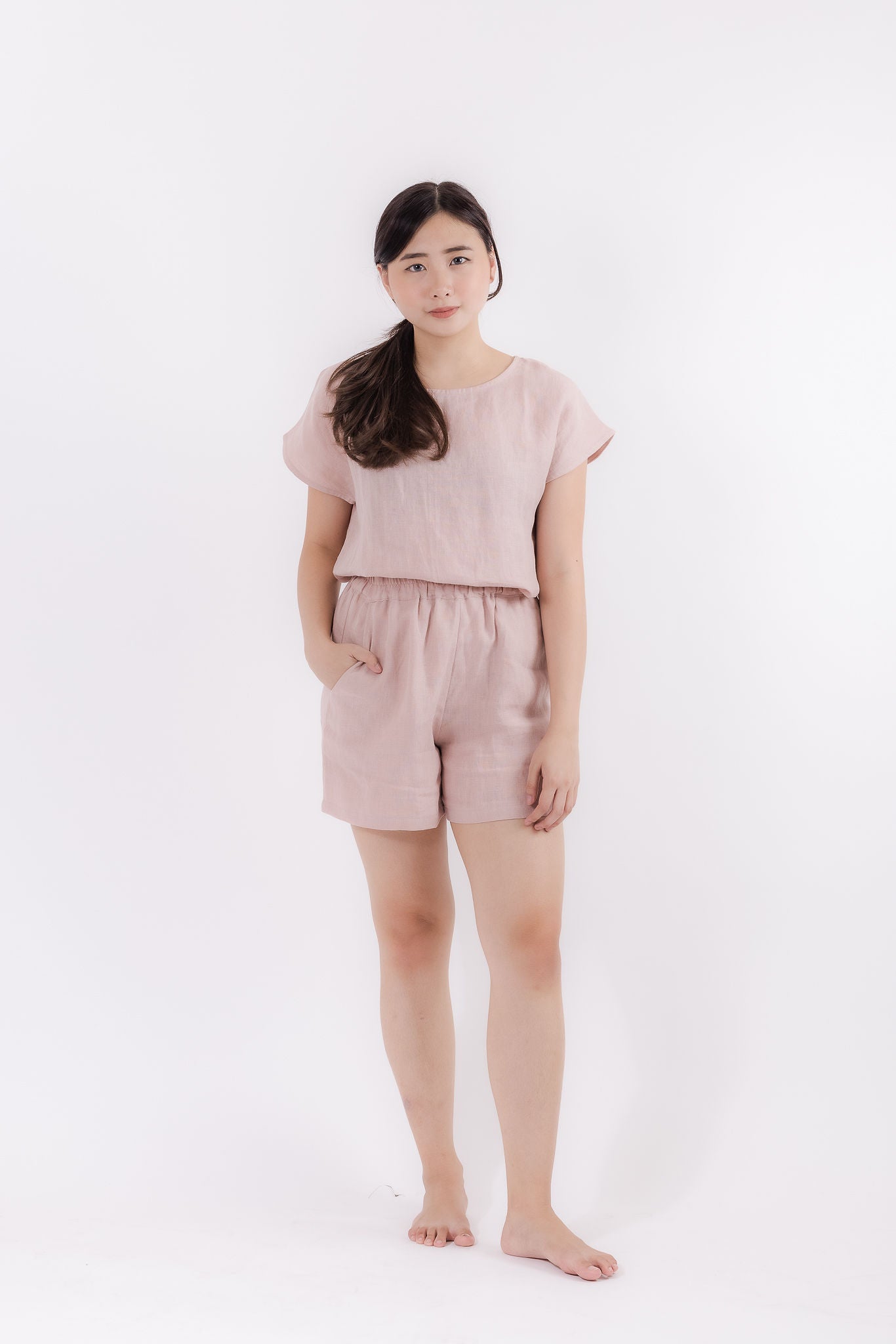 Linen Relaxed Shorts in Dusty Pink