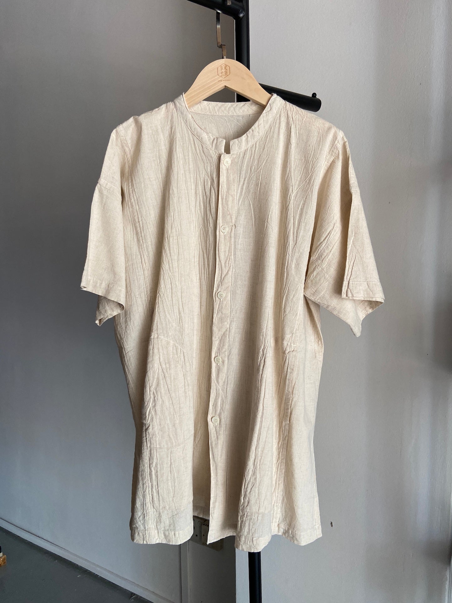 Hand-dyed Button Shirt  (Off White)