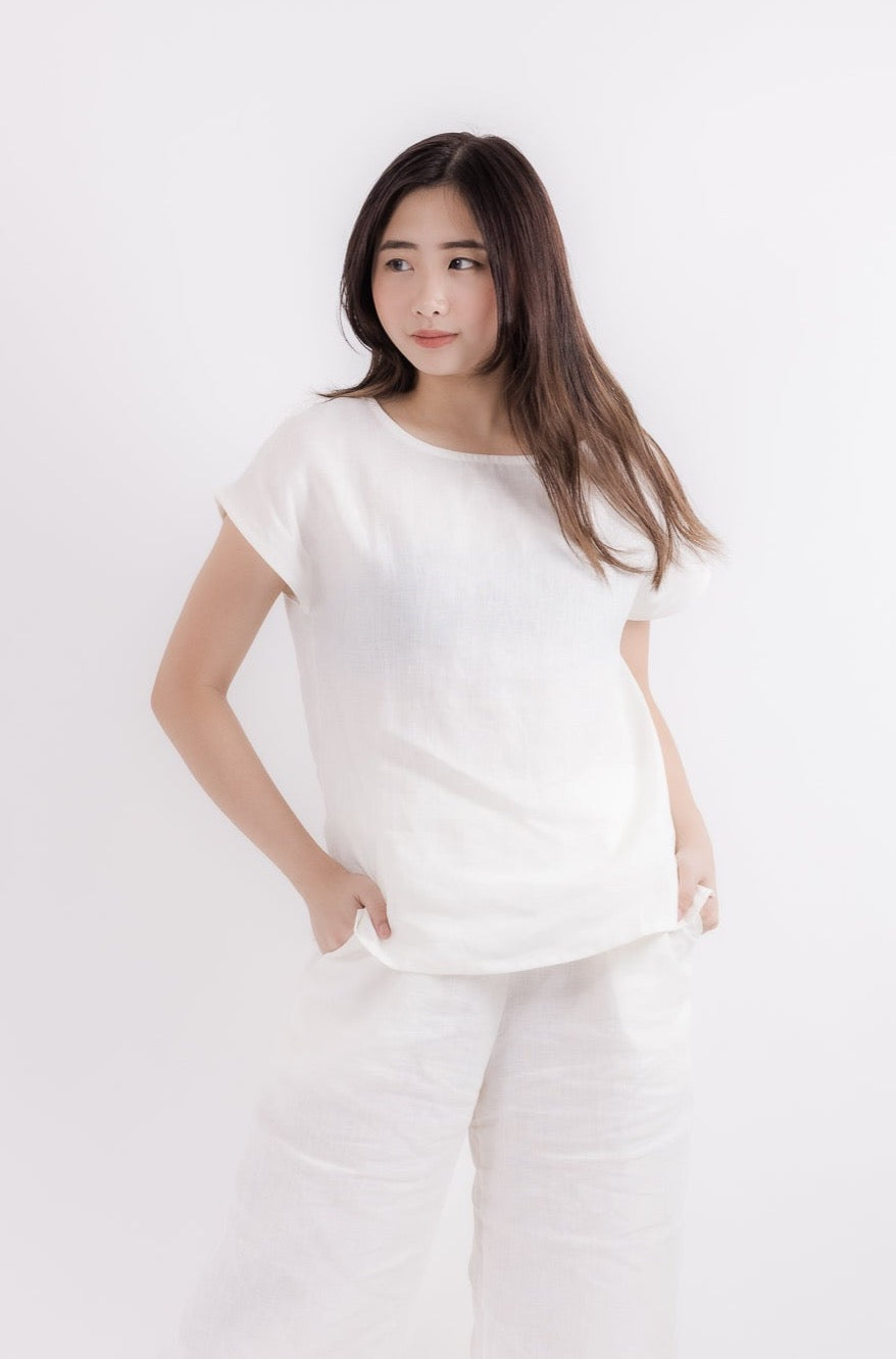 Linen Short Sleeve Top in White